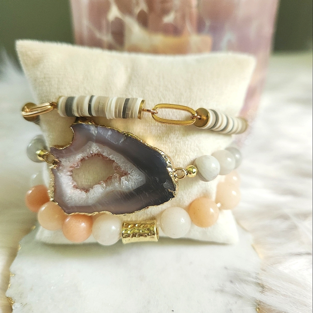 NWT Ryze Natural Stone Peach Aventurine & Geode Stack Bracelets - Set of 3 - Picture 3 of 7